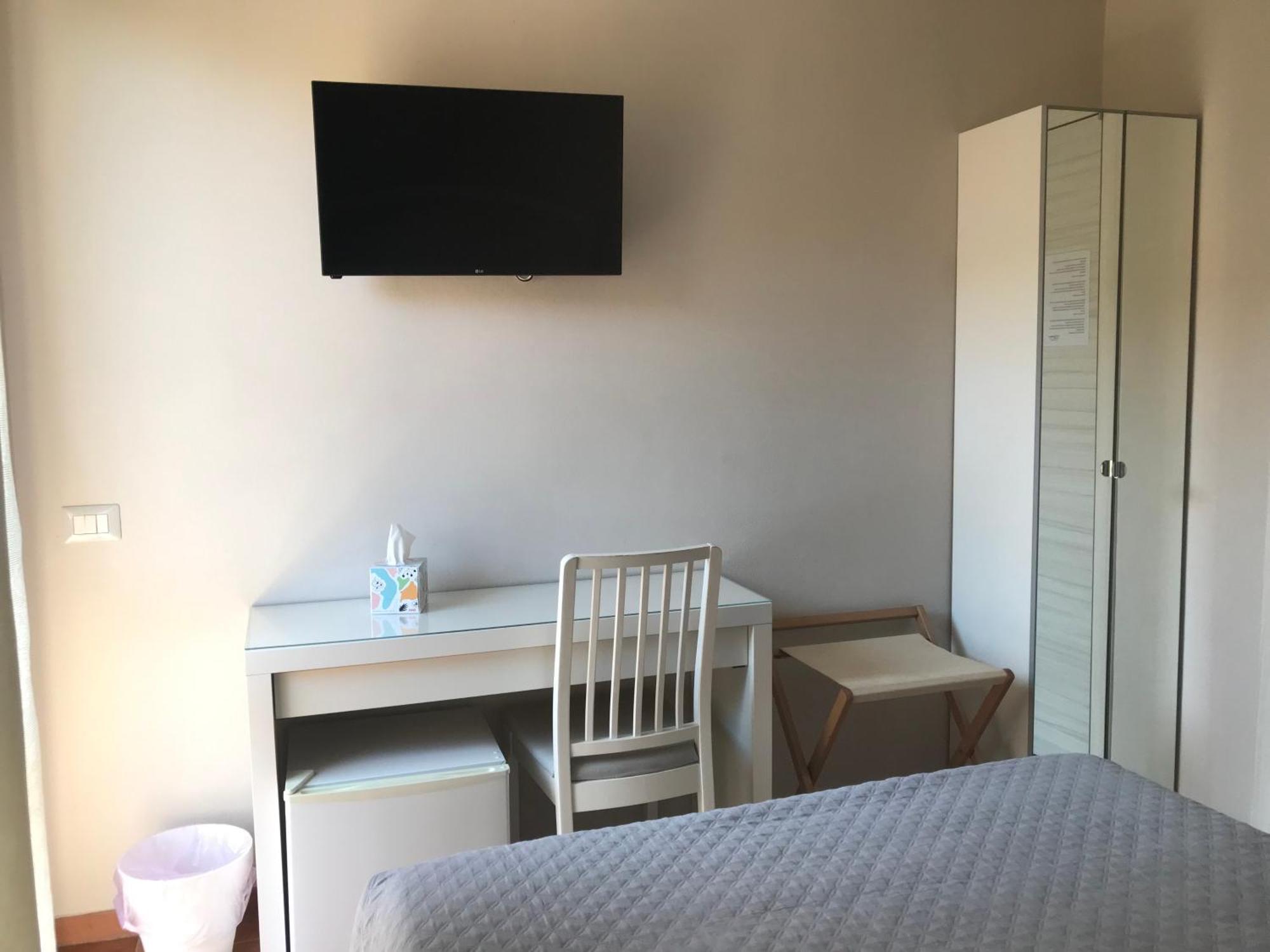 Gialel Pisa Hotel Luaran gambar